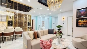 Bán penthouse Vinhomes Central Park tòa C2 căn góc 3PN, 150m2