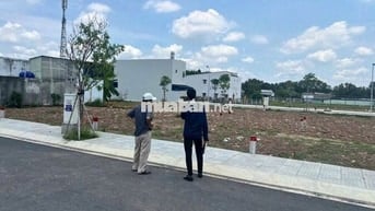Bán lô đất 100m2 2tỷ4 đường Cây Da gần khu công nghiệp Tân Phú Trung 