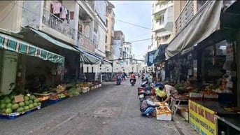 NGUYỄN THỊ MINH KHAI, QUẬN 3 - NỞ HẬU - 4PN, 3 TẦNG - NGAY CHỢ