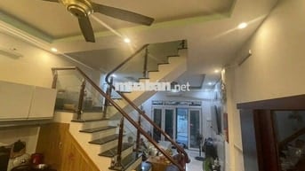 Bán gấp nhà phố hẻm Tân Mỹ _ Trần Xuân Soạn, P Tân Thuận TPHCM