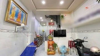 Bán Nhà 4 Tâng Âu Dương Lân P3 Q8