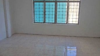 Cho thuê nhà riêng 100m x 2.5 tầng Sát Phố Trần Khát Chân