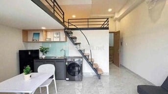 CĂN HỘ CÓ GÁC BAN CÔNG FULL NỘI THÁT - Hoàng Diệu 2