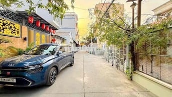 Bán nhà hẻm 1806 huỳnh tấn phát nhà bè