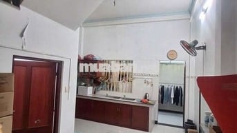 CHÍNH CHỦ CHO THUÊ NHÀ MẶT TIỀN 3PN 2WC GIÁ RẺ 12TRIEU 