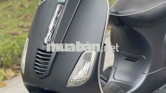 Piaggio Vespa LX 125 Đen nhám