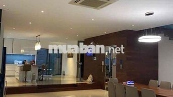 Cho thuê nhà mặt tiền Quận Phú Nhuận – Phù hợp showroom, văn phòng