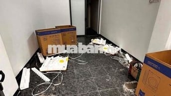 cho thue mat bằng 10tr riêng biệt sầm uất nguyễn thị minh khai