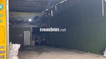 CHo thuê mặt bằng làm kho, xưởng 5.5 x 45m, giá : 10tr