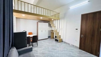 Duplex Giá Rẻ Gần Hàng Xanh – Ở 4 Người, 4 Xe – Ban Công Thoáng