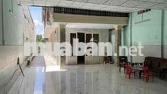 Nhà MT - Đối diện Vinhome  (Hóc Môn)