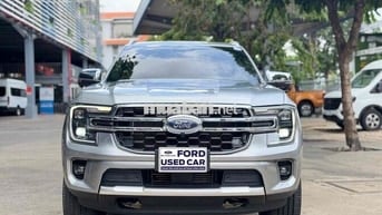 Ford Everest Titanium 4x4 2023 Bạc 35.000km