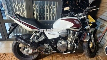 Honda CB1300 1300cc Trắng đỏ Xe thể thao