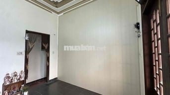 Cho thuê mặt bằng, phù hợp làm văn phòng, tiệm thuốc, salon tóc,….
