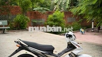 Yamaha Exciter CTĐ 1S9A Trắng Vàng Đồng
