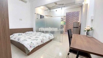 🌿 Studio tầng trệt có sân sau riêng, full nội thất, không gian thoáng