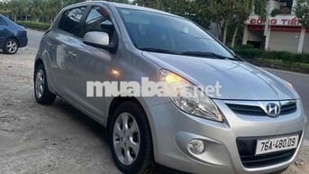 Hyundai i20 Bạc Số tự động 90.696 km