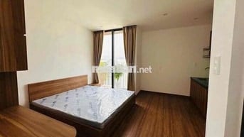 không gian thoáng mát, sạch sẽ ,khu vực an ninh tốt , yên tinh .
