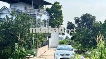 Dân cắt bán 124m, full thổ cư giáp khu CNC Hoà Lạc giá chỉ hơn 2 tỷ tí