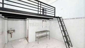 PHÒNG TRỌ CÓ GÁC, THANG MÁY GẦN TRƯỜNG VHU, HUIT, VAA, GREENWICH