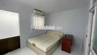 Nguyên căn Hem xe hơi Cao Thắng gần cc Hà Đô 2 pn