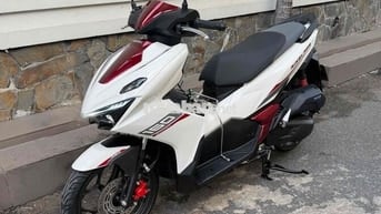Honda Air Blade 160 2026 Trắng đỏ 700km