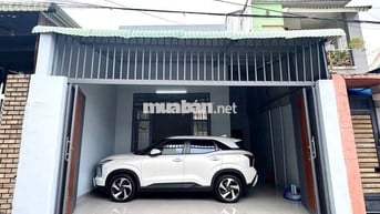 CHO THUÊ NHÀ 130m2,NGAY CHỢ PHÚ THỌ,XE HƠI TRONG NHÀ. CHỈ 5.5 TR.Đ/TH