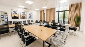 Văn phòng 120m2, ngăn 2 phòng xuất VAT, có t.máy, hầm xe . Giá 21 tr
