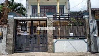 Cho thuê nhà Nguyên căn, gần trường học, kế đường ql13