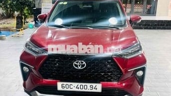 Toyota Veloz Top 2025 9.000 km Đỏ