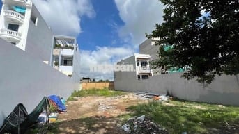 Bán 03 lô đất mặt tiền đường Trần Hải Phụng, Phường Bình Tân, HCM