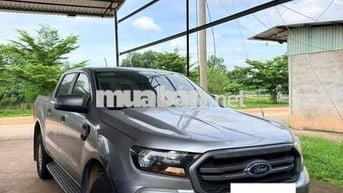 Ford Ranger XLS 2019 2.2L 4x2 MT Bạc/Xám