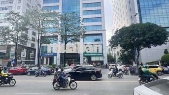 VIP- HIẾM- MẶT PHỐ DUY TÂN- ĐƯỜNG 40M- VỈA HÈ 20M- VP- KINH DOANH 50+