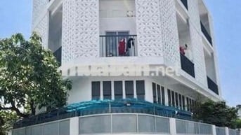 CHDV Góc 2 Mặt Tiền 176m²–11 Phòng Full Nội Thất–Dòng Tiền 550TR/Năm