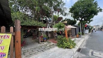Sang Quán Cà Phê Bà Điểm Hóc Môn
