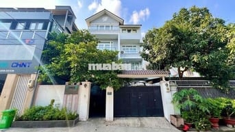 CHO THUÊ BT 8PN - 10X20 - NGAY KHU VEN SÔNG HIỆP BÌNH CHÁNH