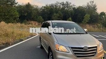 cần bán inova E 2015