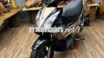 Suzuki Hayate dàn áo liền lạc, máy êm ru