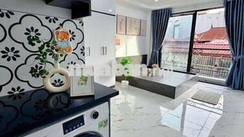 cho thuê ccmn 242 Đường Láng - nhà mới tinh - full nội thất - 6,2triệu