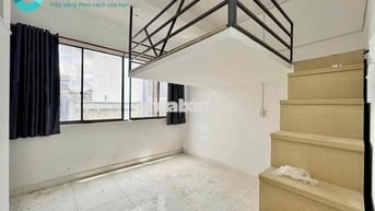 khai Trương nhiều phòng gác ban công cửa sổ sáng new , Gần Ueh NTP