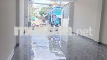 MB 2TẦNG RIÊNG BIỆT 4P 3WC TẦNG TRỆT TRỐNG SUỐT. THANG MÁY. VITRI ĐẸP 