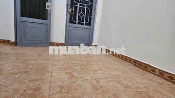 Cho thuê nhà 3pn, 3tầng, 2wc. khu bàn cờ Q3, giá chỉ 9 triệu/tháng tl