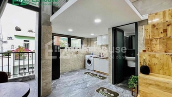 CĂN HỘ DẠNG DUPLEX FULL NỘI THẤT CÓ BAN CÔNG GẦN VÒNG XOAY LÊ ĐẠI HÀNH
