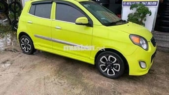 Kia Morning 5 chỗ Tự động Vàng chanh Nhập khẩu