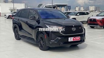 Toyota Innova Cross 2025 Số tự động 7 chỗ Đen