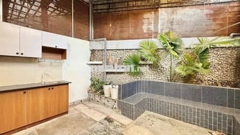 CHDV 2 PHÒNG NGỦ SÂN VƯỜN SIÊU THOÁNG - NGAY CV HOÀNG VĂN THỤ