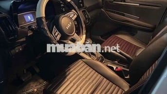 Kia Sonet Luxury Trắng 20500 km