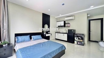 CĂN HỘ LUXURY VIEW KÍNH - MÁY GIẶT RIÊNG NGAY PHAN VĂN HỚN - CVPM 