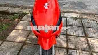 Piaggio Zip màu trắng lên màu cam rất đẹp ạ