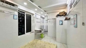 Phòng trọ giá rẻ - sát vách NTTU - khuyến mãi 300k cho tsv